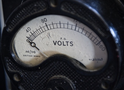 IH - Voltless