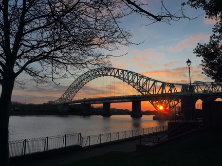 SteveB 3, Runcorn Bridge