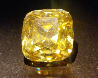 AllanJ - Big Diamond for some lucky Girl Natural History Museum 