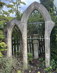 Lady green arche