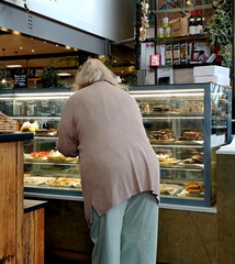 IH - Cake Based Decisions