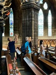 JH5 - photographers in Glasgow Cathedral